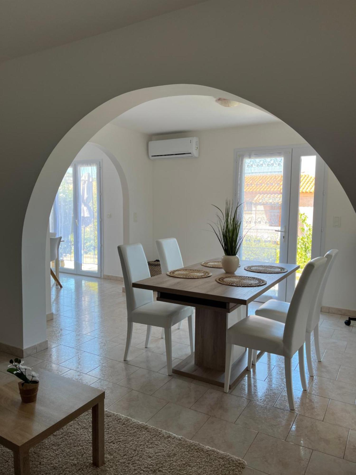 LʼÎle-Rousse Appartement Rez De Villa מראה חיצוני תמונה