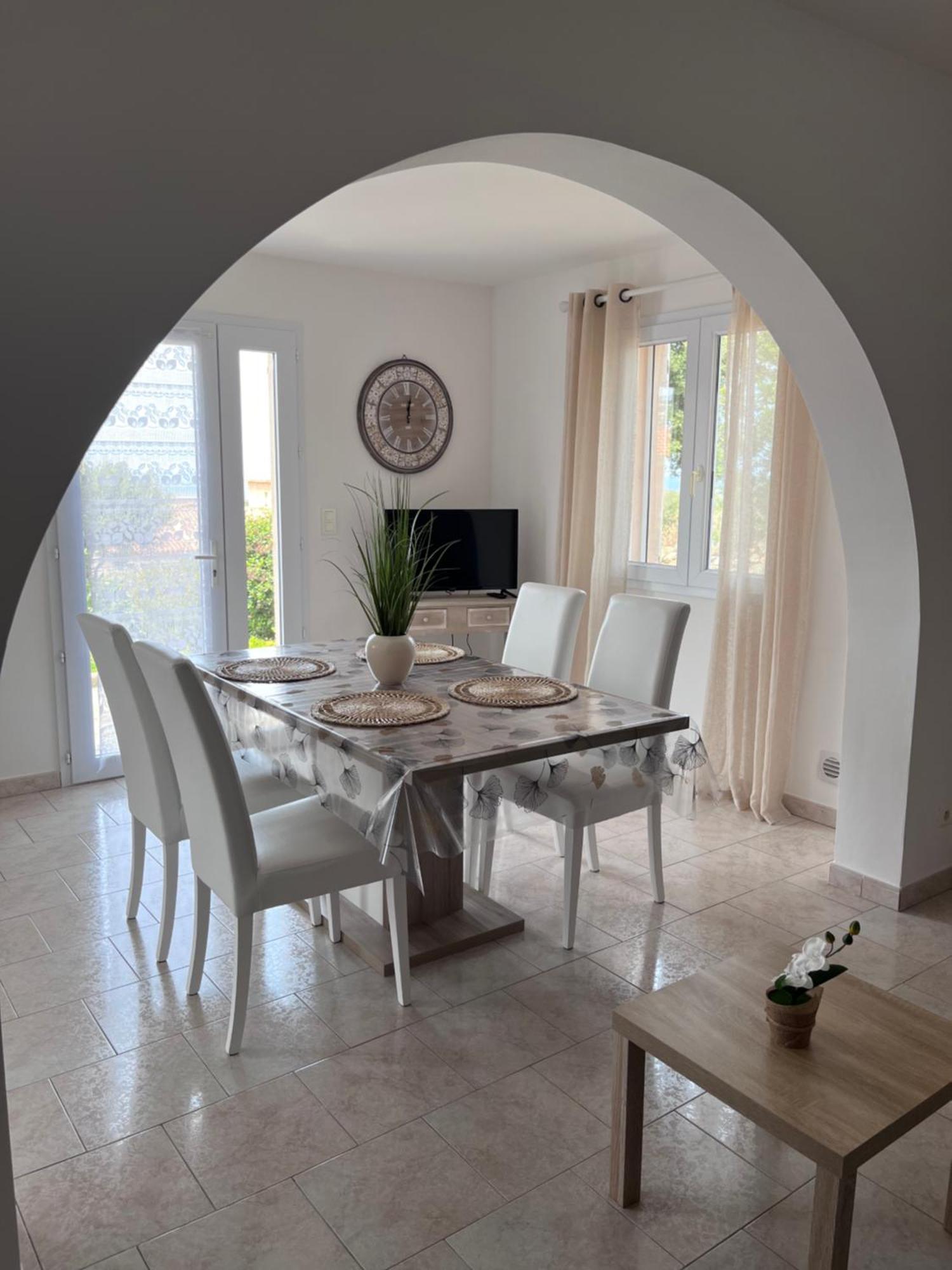 LʼÎle-Rousse Appartement Rez De Villa מראה חיצוני תמונה